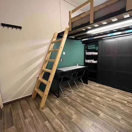 Apartment Incognito