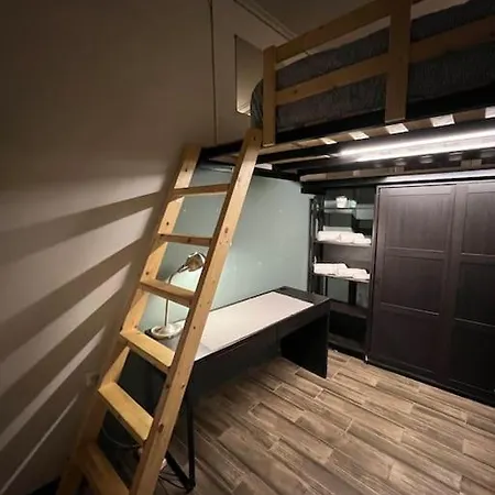 Apartment Incognito *